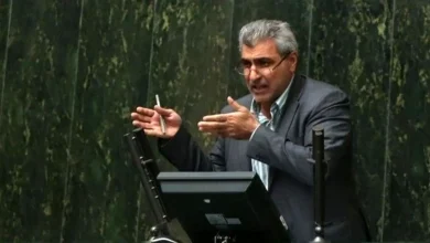 قوامی: برای پرداخت کالابرگ ۱۷ همت کسری داریم، یکی از نمایندگان مجلس شورای اسلامی عنوان کرد: در موضوع هدفمندی ما می‌خواهیم سه دهک را حذف کنیم اما منابع این سه دهک کالابرگ پنج دهک دیگر را جبران نمی‌کند و حداقل ۱۷ هزار میلیارد تومان کسری داریم.