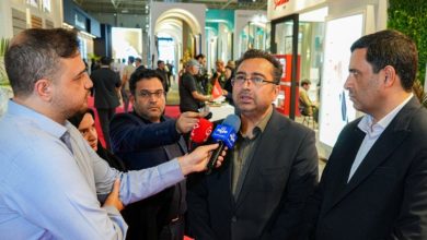 به گزارش فرصت رسانه: حبیب‌الله طاهرخانی، معاون مسکن و ساختمان وزیر راه و شهرسازی در حاشیه بازدید از بیست‌وپنجمین نمایشگاه بین‌المللی صنعت ساختمان با اشاره به تدوین و اجرای طرحی پیشران در حوزه مسکن، از سیاست‌های حمایتی دولت برای تحول در صنعت ساختمان با تمرکز بر فناوری‌های نو و صرفه‌جویی انرژی خبر داد.