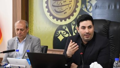 به گزارش فرصت رسانه به نقل از روابط عمومی سازمان جهاد کشاورزی آذربایجان شرقی،  بهزاد باباخانی در جلسه صندوق بیمه محصولات کشاورزی که با حضور شهرام شفیعی، رئیس سازمان جهاد کشاورزی استان، جواد محمودی، مدیر شعب بانک کشاورزی استان، و جمعی از معاونان و مدیران سازمان برگزار شد با اشاره به نقش پیشگام استان در حوزه‌های مختلف کشاورزی و تأمین امنیت غذایی، اظهار داشت: تلاش‌ها در راستای ارائه خدمات حمایتی به کشاورزان ادامه دارد و نظرات کارشناسی در تصمیم‌گیری‌ها لحاظ خواهد شد.