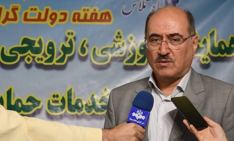 مدیر شرکت خدمات حمایتی کشاورزی آذربایجان شرقی گفت: برگزاری همایش‌های آموزشی و ترویجی معرفی سبد کودی فرصتی است برای ارتباط مستقیم کشاورزان و کارگزاران با تولیدکنندگان و متخصصان، که نتیجه آن ارتقای دانش تغذیه گیاهی و افزایش تولید سالم و اقتصادی خواهد بود.