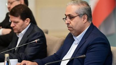 به گزارش فرصت رسانه به نقل از شرکت ملی صنایع پتروشیمی، احمد زراعتکار روز (چهارشنبه، پنجم شهریور) در سی‌وسومین نشست مدیران عامل شرکت‌های تولیدی صنایع پتروشیمی با اشاره به اقدام‌های وزارت نفت در مسیر رفع موانع صنعتی و ثبت سفارش‌ها اظهار کرد: در طول ۱۱ ماه گذشته با بهره‌گیری از همفکری کارشناسان و همراهی همکاران  بسیاری از موضوعاتی را که پیش‌تر محل بحث و اختلاف نظر بود، بررسی و پیگیری شد. هدف اصلی این است فضای کاری صنعت همانند گذشته در مسیر رشد، پویایی و شکوفایی قرار گیرد.