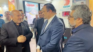به گزارش فرصت رسانه، در جریان برگزاری ششمین نمایشگاه بینالمللی حملونقل، لجستیک و صنایع وابسته که از ۶ تا ۹ شهریور ۱۴۰۴ در محل دائمی نمایشگاههای بینالمللی تهران برگزارشد، غرفه منطقه آزاد ماکو در سالن ۲۷ میزبان بازدید دبیر شورای عالی مناطق آزاد و ویژه اقتصادی بود.