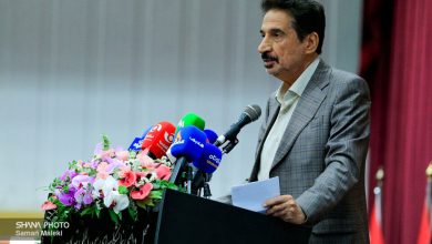 به گزارش فرصت رسانه به نقل از شانا، احمد مهدویابهری روز (دوشنبه. ۱۷ شهریور) در آیین گشایش نوزدهمین نمایشگاه ایران پلاست با اشاره به اهمیت این رویداد اظهار کرد: باوجود جنگ ۱۲ روزه و مشکلات پیشآمده، خوشبختانه امسال نمایشگاه با شکوهتر از پارسال برگزار شده است. امیدواریم این نمایشگاه خروجی مثبتی برای تقویت تولید و کمک به اقتصاد کشور داشته باشد.