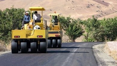 به گزارش فرصت رسانه به نقل از سازمان راهداری وحمل‌ونقل جاده‌ای علی خانقایی خاطرنشان کرد: با تأمین اعتبارات محورهای فرعی و روستایی از محل منابع استانی و بهره‌گیری از روش‌های جدید و جایگزین می‌توان روند احداث این محور را سرعت بخشید.