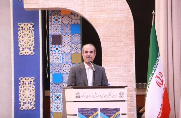 به گزارش فرصت رسانه به نقل از شرکت بازآفرینی شهری ایران، فرهنگسرای شهر اراک میزبان نخستین همایش علمی ـ آموزشی بازآفرینی شهری استان مرکزی بود؛ رویدادی ملی که با حضور مدیران حوزه‌های راه و شهرسازی ومیراث فرهنگی و گردشگری و علاقمندان به موضوعات شهر و معماری، کوشید پیوندی تازه ای بین نوسازی بافت‌های فرسوده، مرمت آثار تاریخی و رونق سفر ایجاد کند.