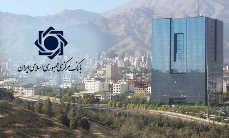 به گزارش فرصت رسانه به نقل از تسنیم، ابوالفضل کوده‌ئی، معاون بین‌الملل بانک مرکزی، در نشست امضای تفاهم‌نامه سه‌جانبه بین سازمان توسعه تجارت، اتاق بازرگانی و انجمن خدمات فنی مهندسی، با قدردانی از درک حاضرین از مشکلات صادرات به‌ویژه در حوزه خدمات فنی و مهندسی، سخنانی را خارج از چارچوب‌های کلیشه‌ای و از منظر جایگاه جدید خود در بانک مرکزی ارائه داد.