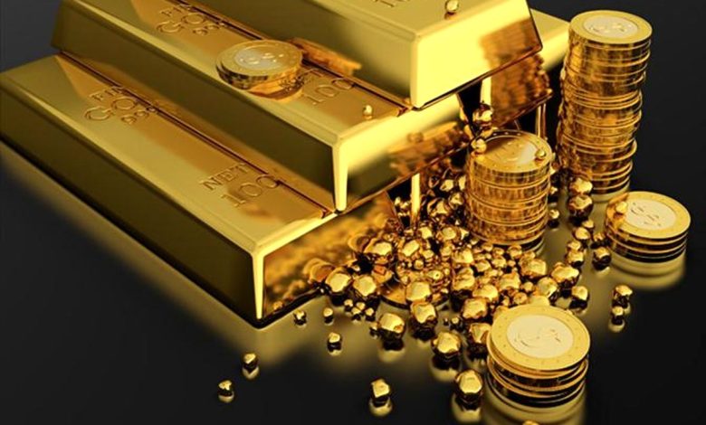به گزارش فرصت رسانه به نقل از ایسنا، بهای هر اونس طلا برای تحویل فوری پس از ثبت رکورد ۴۳۷۸ دلار و ۶۹ سنت در اوایل معاملات روز جمعه، در نهایت ۲.۶ درصد کاهش یافت و به ۴۲۱۱ دلار و ۴۸ سنت رسید. بهای معاملات آتی طلا در بازار آمریکا برای تحویل در دسامبر، با ۲.۱ درصد کاهش، در ۴۲۱۳ دلار و ۳۰ سنت بسته شد.