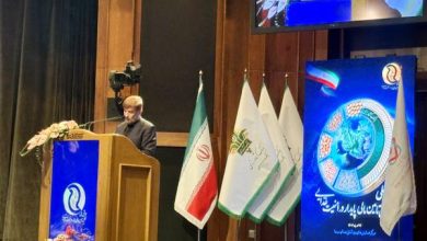 به گزارش فرصت رسانه به نقل از روستانیوز: علی آقامحمدی، عضو مجمع تشخیص مصلحت نظام روز سه‌شنبه 22 مهرماه 1404 در نخستین همایش ملی «نقش تأمین مالی پایدار در امنیت غذایی»، تأکید کرد که تحقق امنیت غذایی کشور بدون تأمین مالی هوشمند و هماهنگ با کشاورزان و زنجیره تولید امکان‌پذیر نیست و این رویکرد می‌تواند ضایعات را کاهش و بهره‌وری را افزایش دهد.