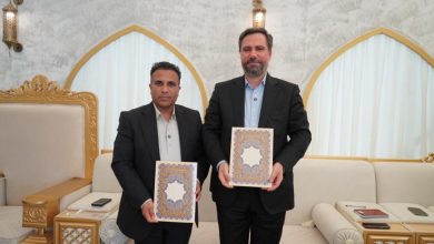 به گزارش فرصت رسانه: در حاشیه دیدار مدیرکل میراث فرهنگی،گردشگری و صنایع دستی و جمعی از راهنمایان گردشگری استان بوشهر از دهکده گردشگری پازارلند، تفاهم نامه همکاری شرکت عملیات غیرصنعتی پازارگاد و اداره کل میراث فرهنگی ، گردشگری و صنایع دستی استان بوشهر با هدف توسعه گردشگری در این استان امضا شد.