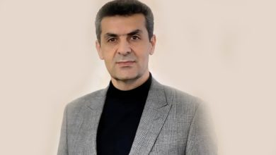 به گزاش فرصت رسانه: این شیوه حمل‌و‌نقل، به عنوان اصلی‌ترین روش جابجایی کالا و مسافر در داخل کشور، نقش حیاتی در تأمین نیازهای اساسی جامعه، توزیع عادلانه ثروت و رونق کسب‌وکارهای کوچک و متوسط دارد. توسعه و بهسازی زیرساخت‌های جاده‌ای، نوسازی ناوگان حمل و نقل و ارتقای ایمنی جاده‌ها، از جمله اولویت‌های اساسی برای دستیابی به توسعه پایدار و افزایش رفاه اجتماعی است.